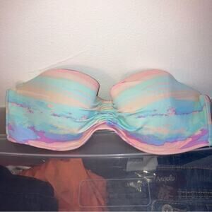 36b Victoria’s Secret strapless light, push-up, bikini top